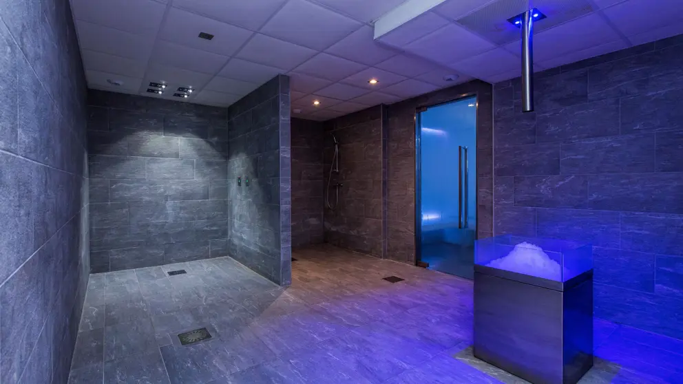 Front De Neige Apartments La Plagne Wellness Area [3]