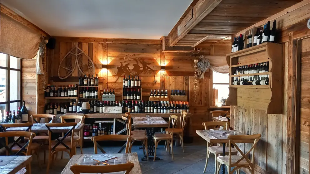 Inghams Italy Aosta Vally Cervinia Hotel Dragon Restaurant [6]