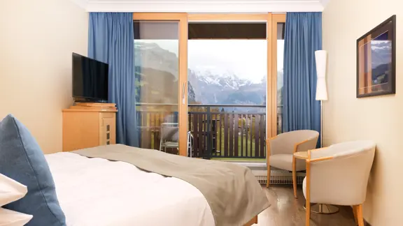 Jungfrau view Austrian twin room