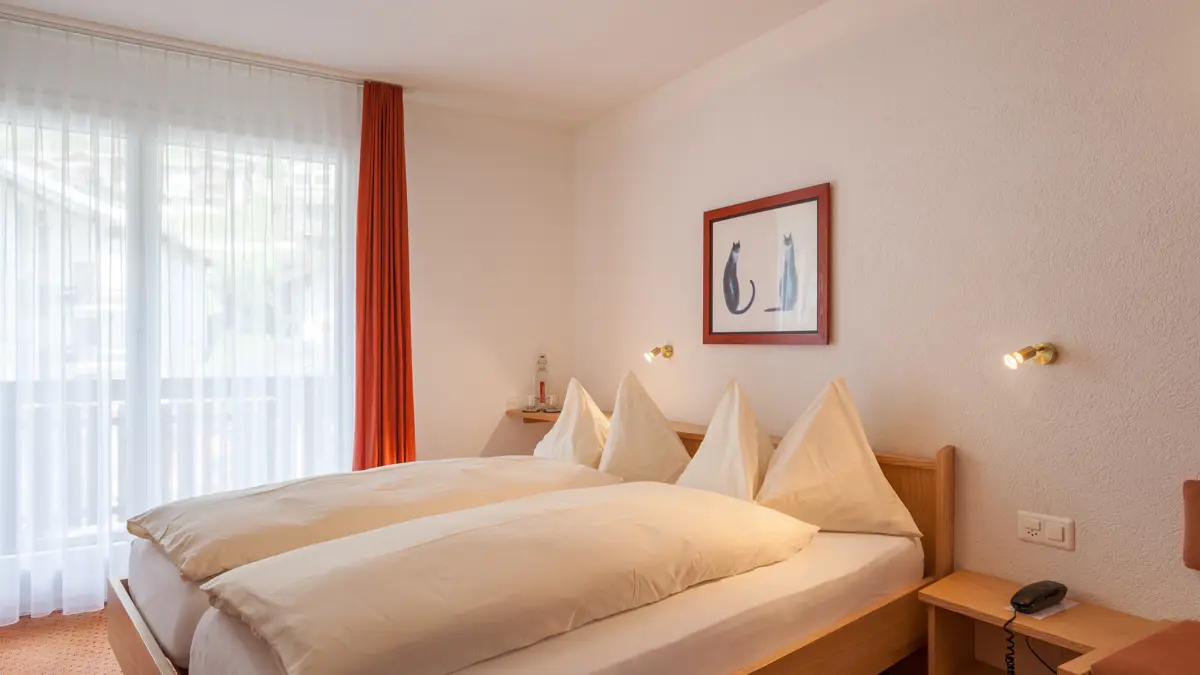 Park Hotel Saas Fee Typical Standard Double Room