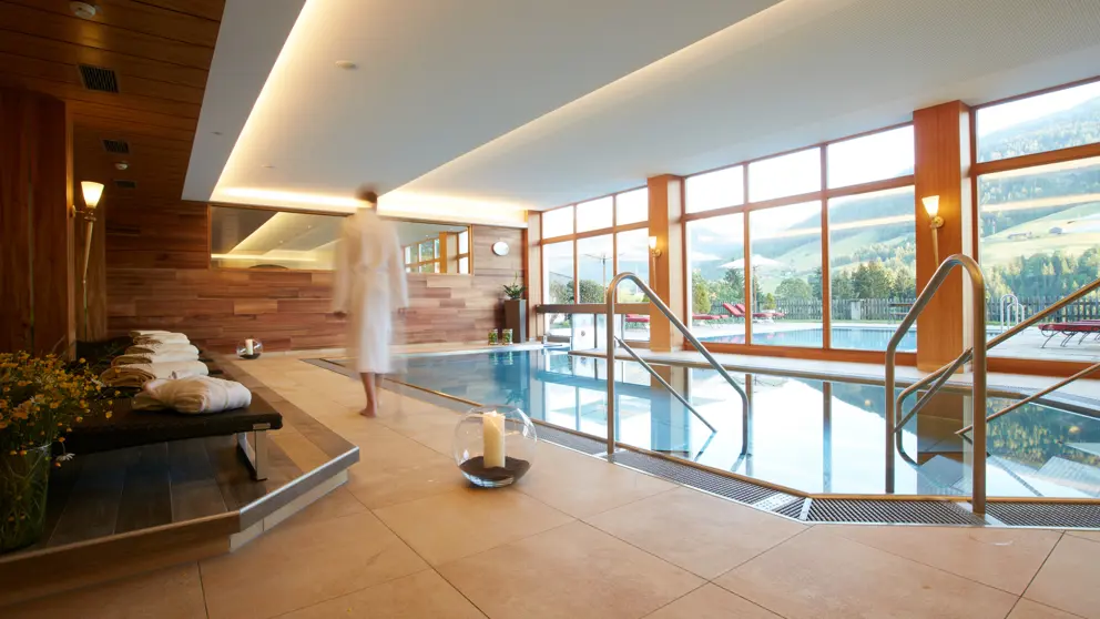 Mountain & Spa Alpacherhof  Swimming Pool [7]