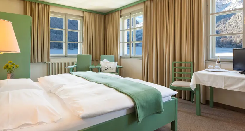 Hotel Tre Cime Drei Zinnen Dolomites Italy Bedroom