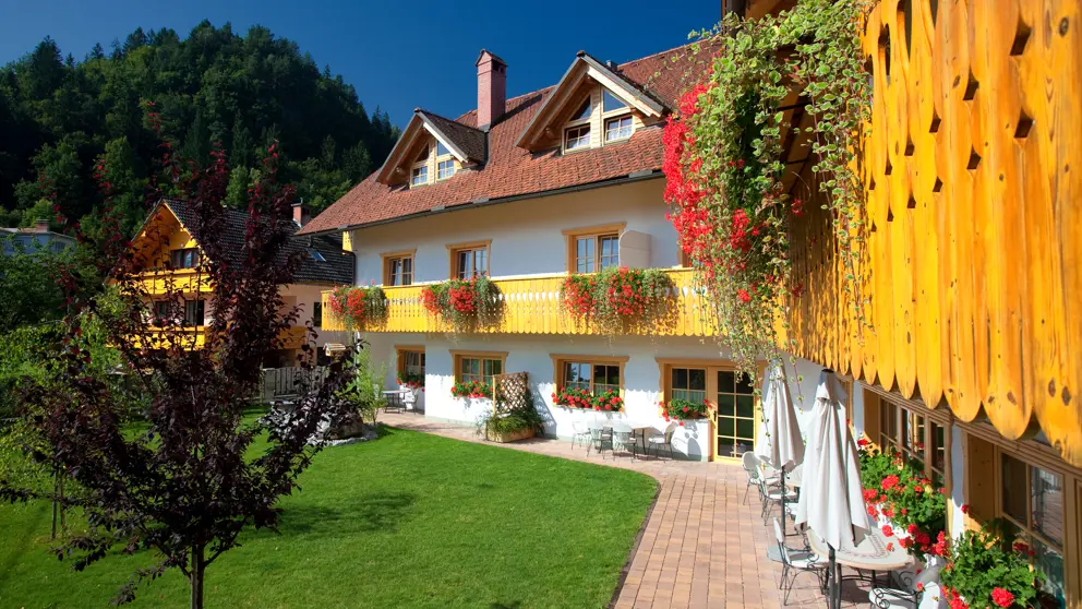 Garni Hotel Berc Lake Bled Exterior [1]