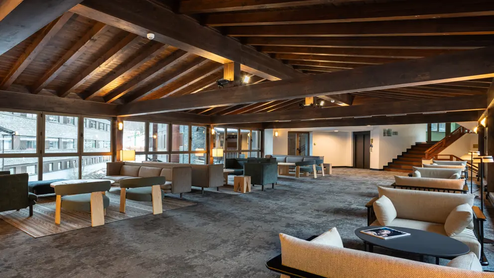 Lobby lounge [1]