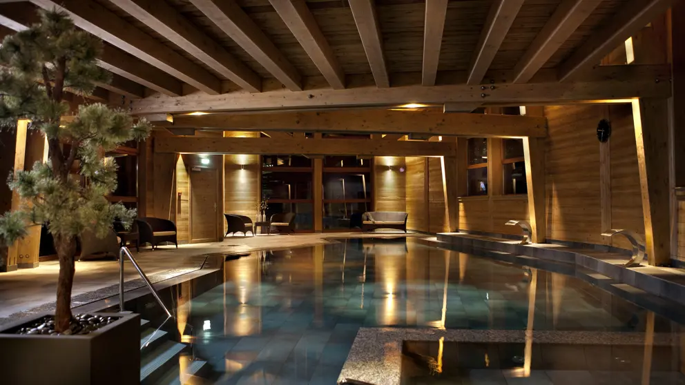 Residence Les Grandes Alpes La Clusaz Pool 4 [5]