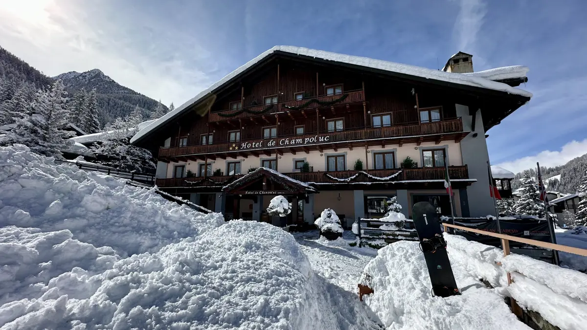 Inghams Italy Monterosa Champoluc Hotel De Champoluc Exterior 2