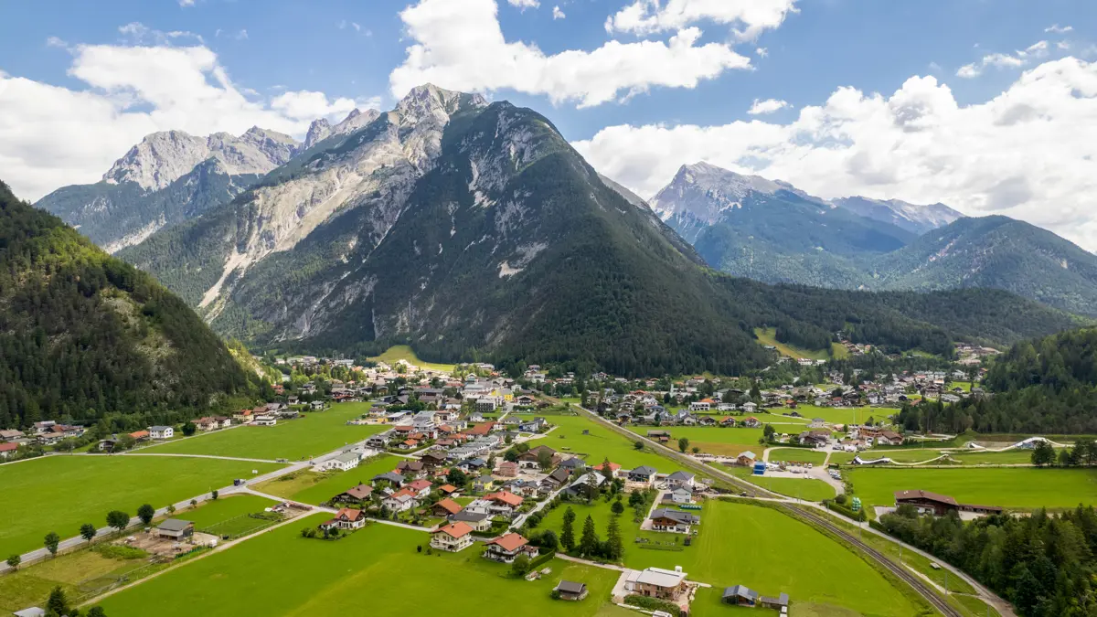 Aerial view of Karwendel Railway towards Scharnitz ©Region Seefeld