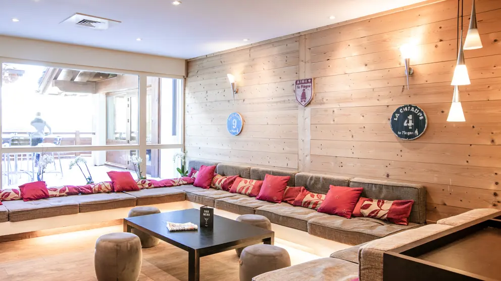 Hotel Des Deux Domaines La Plagne Lounge [7]