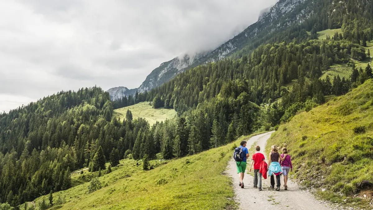 Soll Family Walk In Scheffau