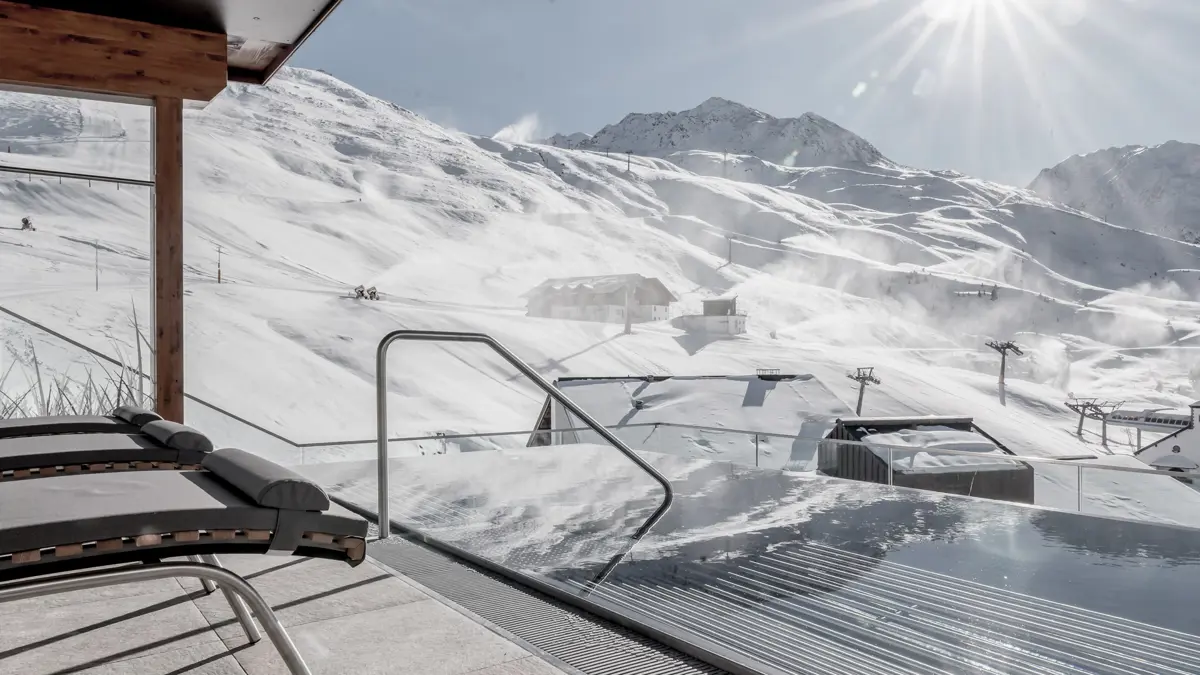 Hotel Riml Hochgurgl Infinity Pool (1)