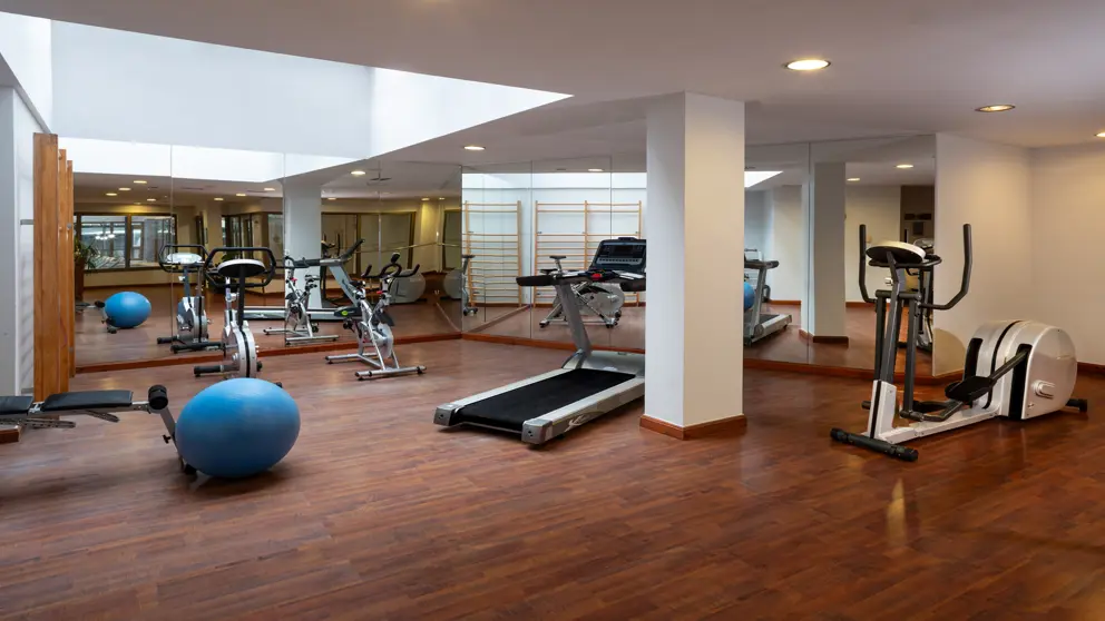 Gym [7]