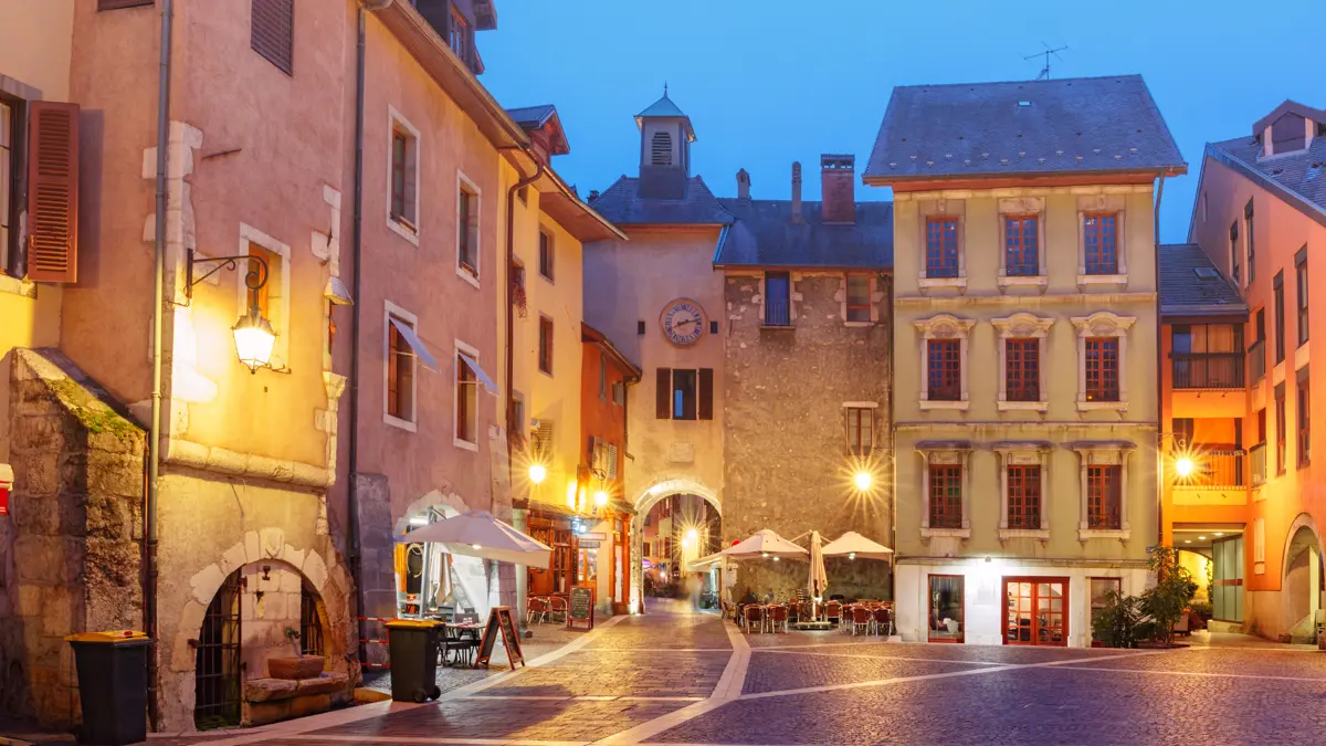 Place Sainte Claire Lake Annecy France