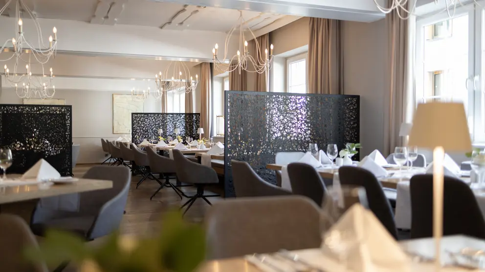 Q Hotel Maria Theresia Kitzbuhel Dining Room