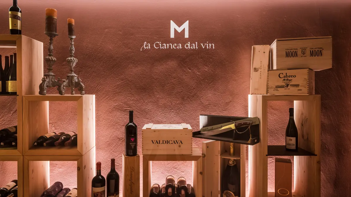 Hotel Mareo Kronplatz Wine Cellar