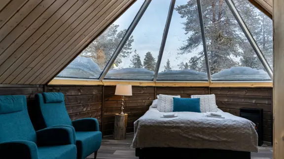 Aurora cabin