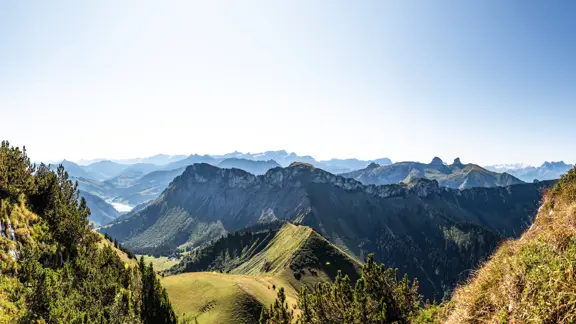 Montreux Rochers de Naye view ©Switzerland Tourism