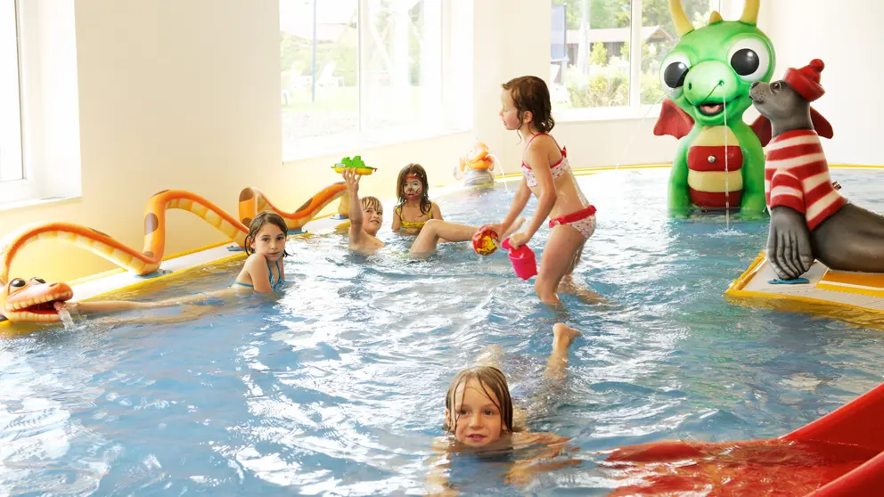 Alpenpark Resort Seefeld Kids Swimming Pool [4]
