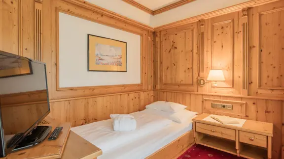 Single Residence room