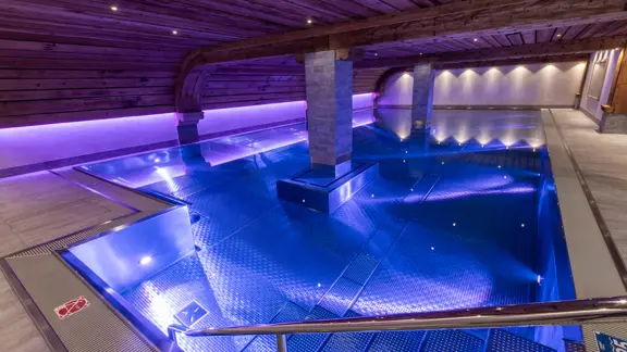 Hotel Naco Zermatt Swimming Pool 2