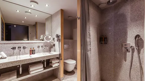 Duplex bathroom