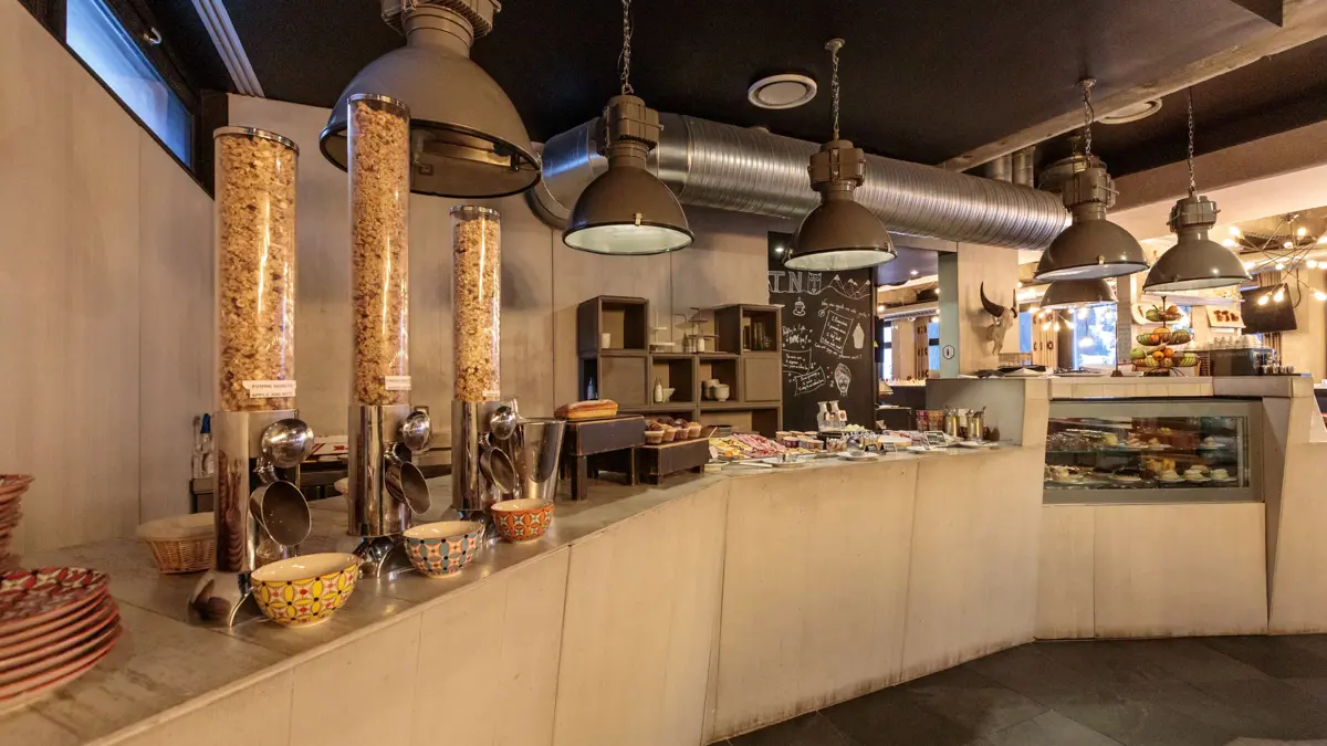 Hotel Totem Flaine Breakfast Buffet