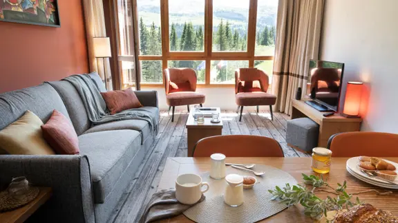 Two bedroom mountain view apartment 