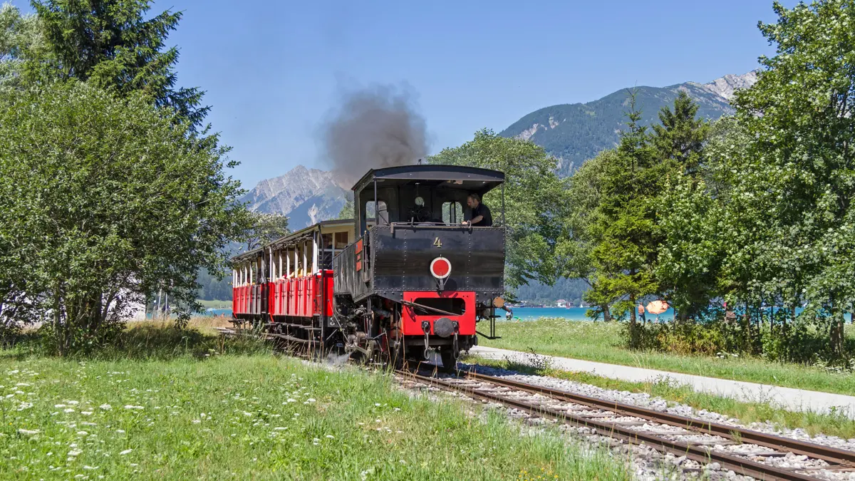 Pertisau Achensee Steam Train Adobestock 58129374