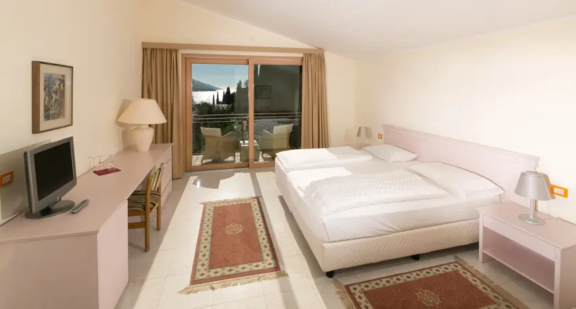 Hotel Maximilian Malcesine Lake Garda Lake View Room