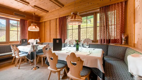 Hotel Dolomites Inn Val Di Fassa Penia Restaurant (2)