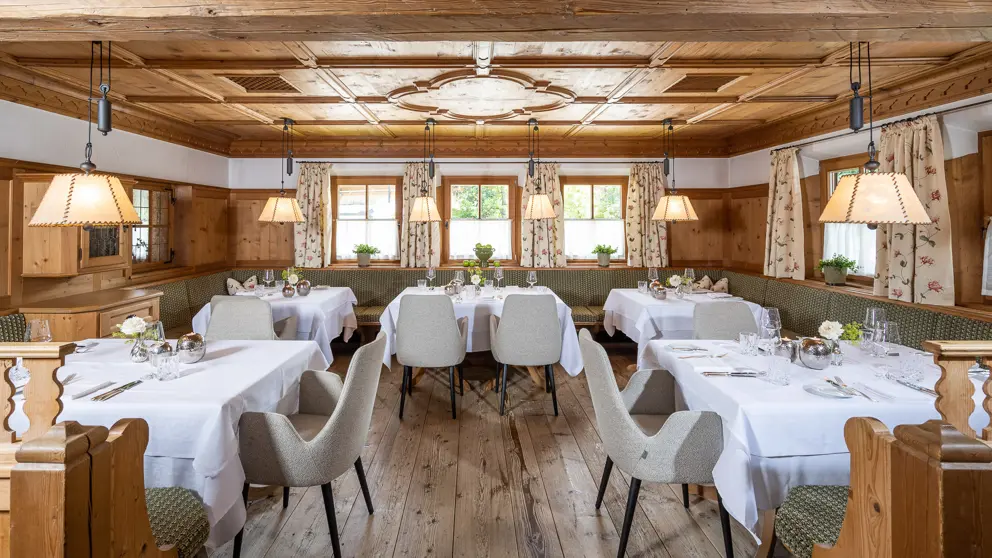 Hotel Boglerhof Alpbach Dining Room [2]