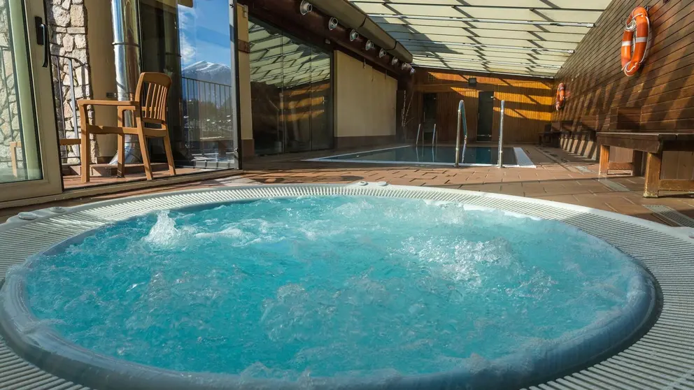 Hotel Magic Massana Arinsal Jacuzzi [3]