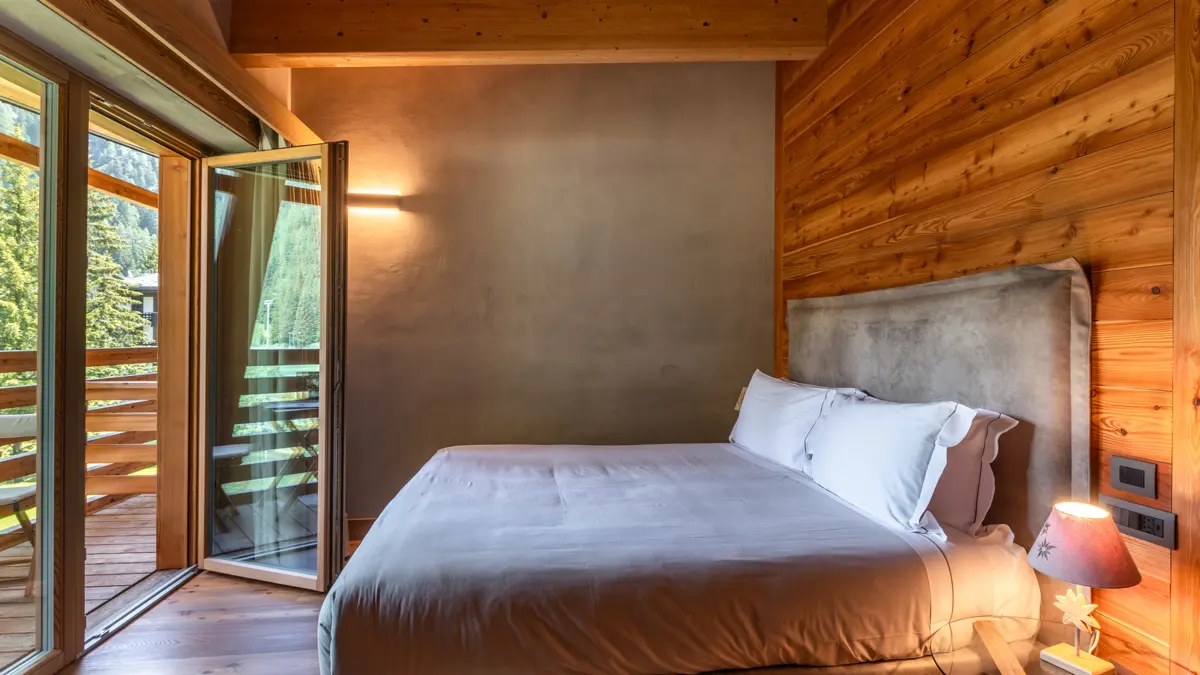 Italy Monterosa Champoluc Charmant Petit Lac Bedroom