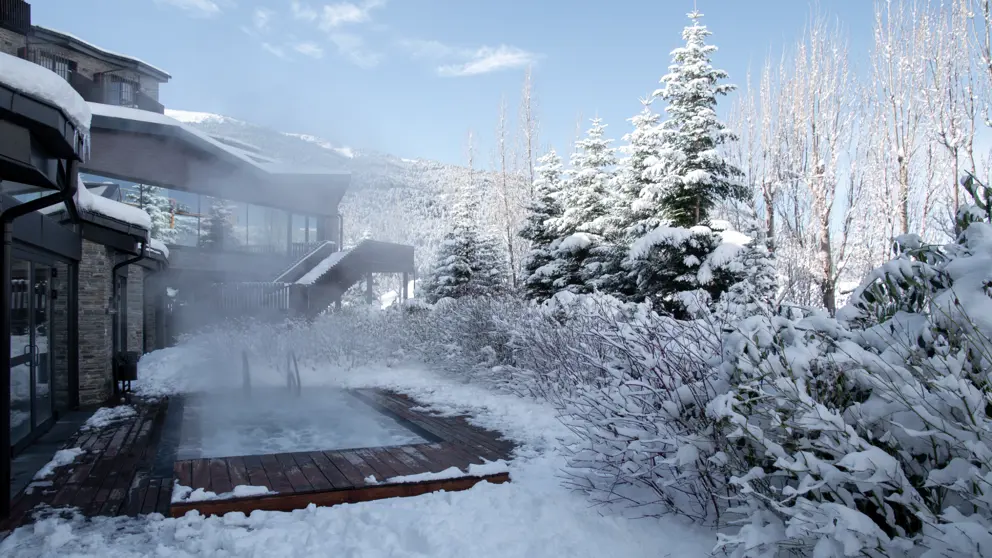 Lodge Park Hotel Outdoor Hot Tub