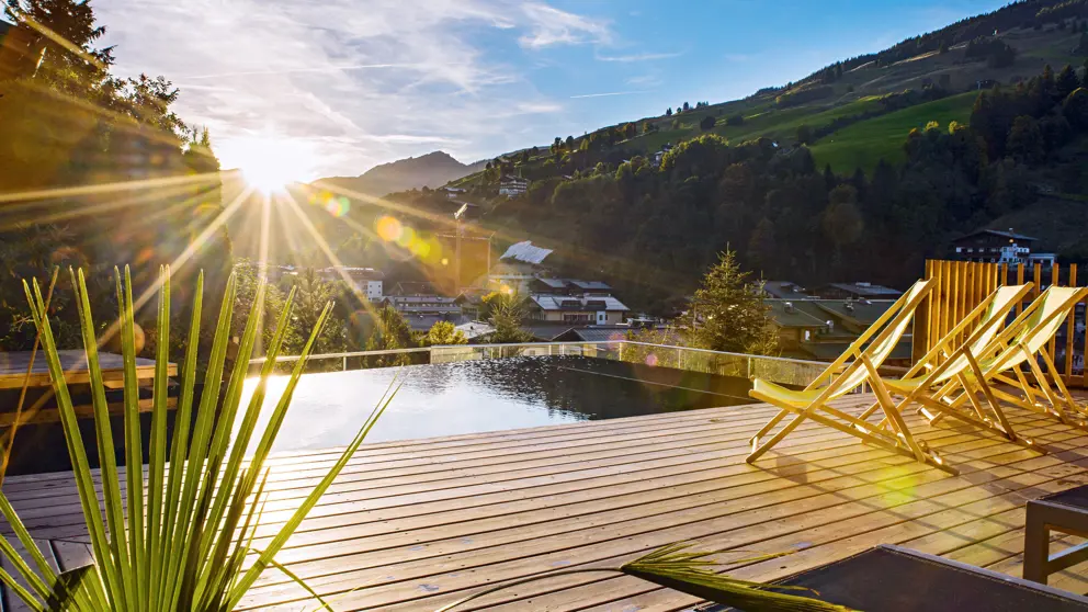 Hotel Alpin Juwel Hinterglemm Outdoor Pool Views [4]