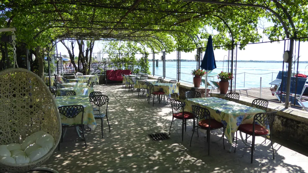 Hotel Catullo, Sirmione, Lake Garda, Terrace [3]