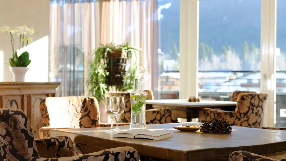 Post Hotel Seefeld And Spa Restaurant [5]