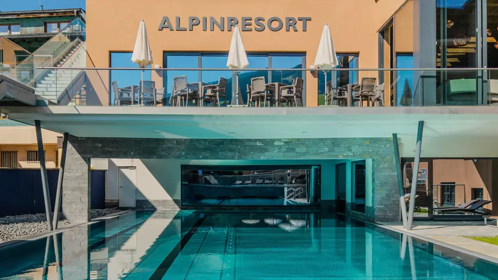 Valsaa Alpinresort Saalbach Pool [1]