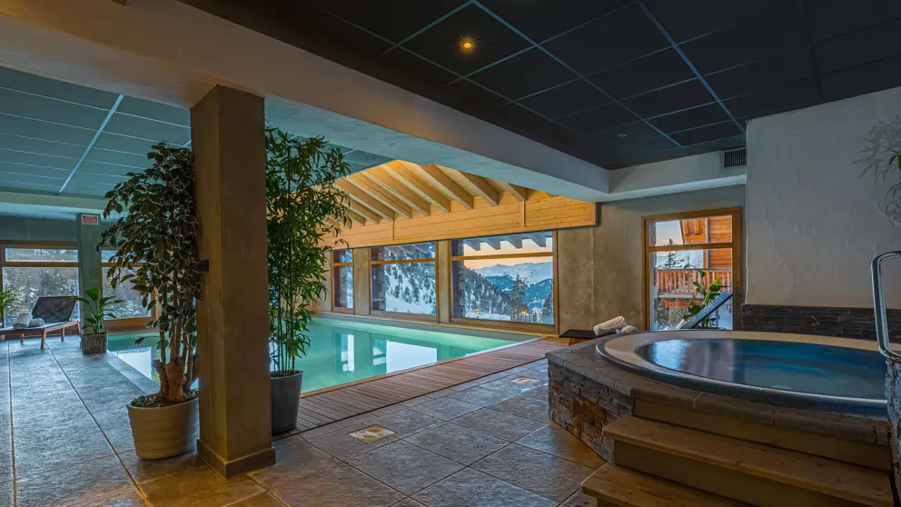 Hotel Carlina La Plagne Swimming Pool And Spa Area [5]