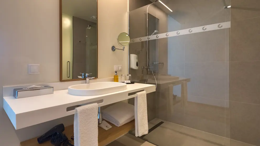 Hotel Sentido Galomar Canico Example Ensuite [7]