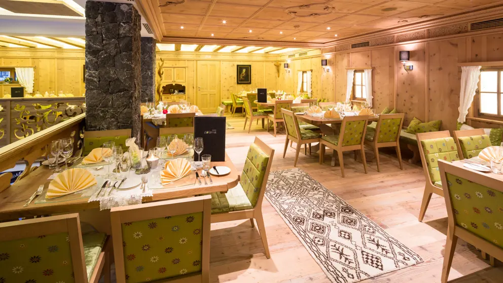 Hotel Solaria Ischgl Dining Room 2 [5]