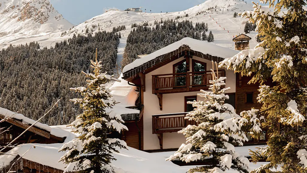 Hotel Les Sherpas Courchevel Exterior [8]