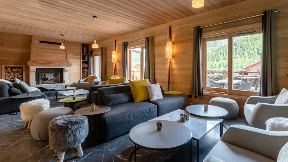 Hotel Chalet Blanc Montgenevre Lounge [2]