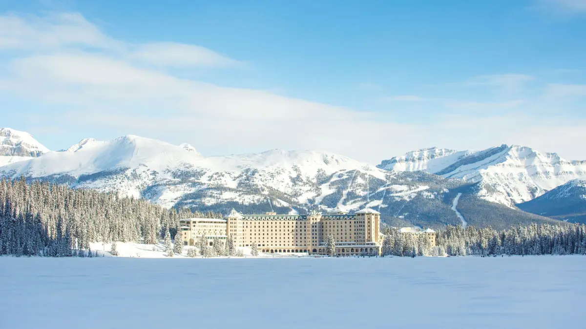 Fairmont Chateau Lake Louise Ski Big 3 Exterior (1)