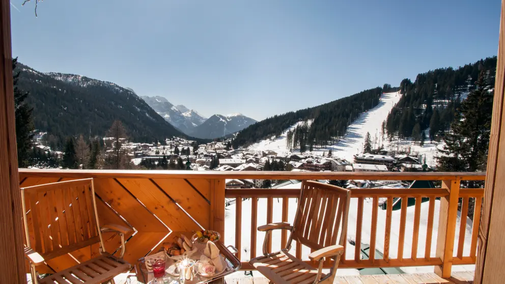 Inghams Italy Dolomites Madonna Di Campiglio Hotel Cristal Palace Superior Bedroom Balcony [7]
