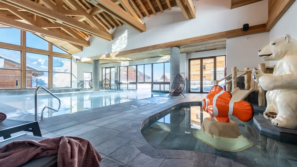 Residence White Pearl La Plagne Indoor Pool [2]
