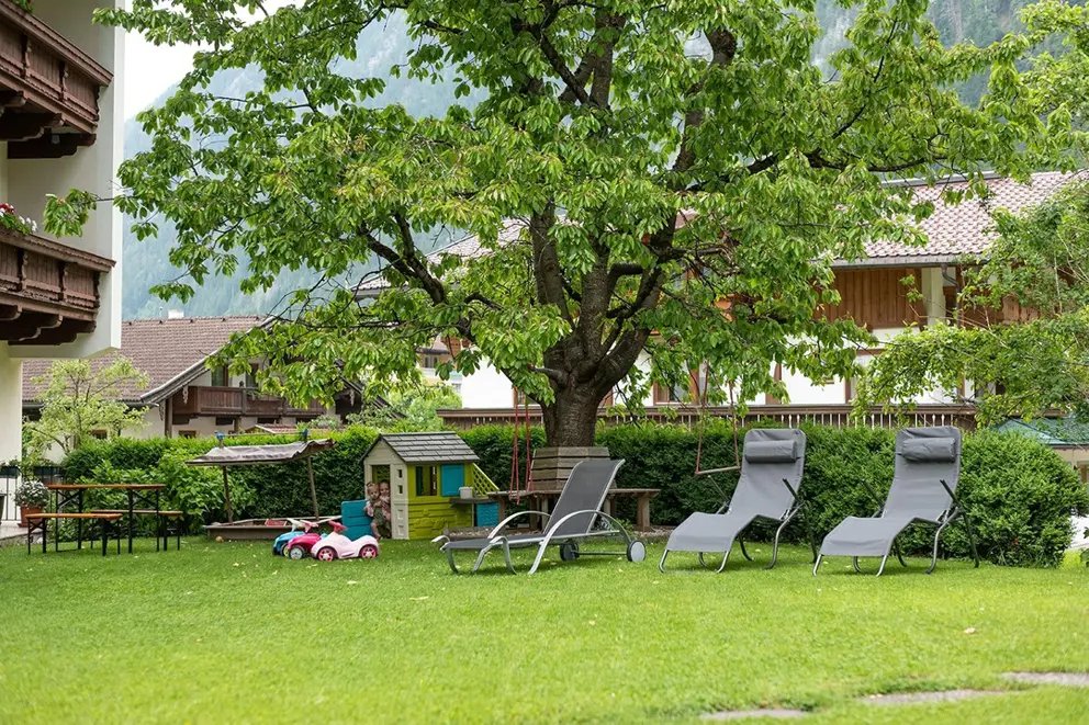 Garden [1]