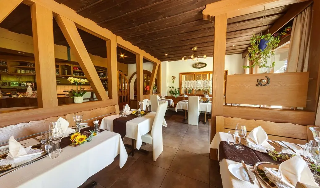 Hotel Bernerhof Kandersteg Restaurant 2
