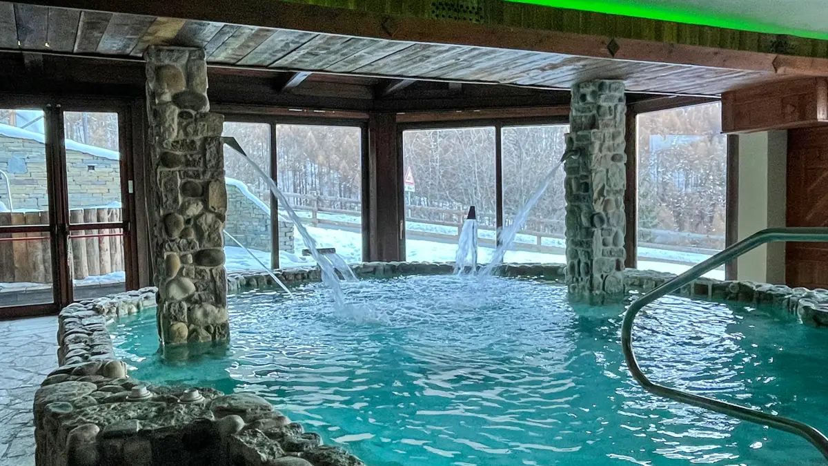 Inghams Italy Via Lattea Sauze D'oulx Chaberton Lodge Pool