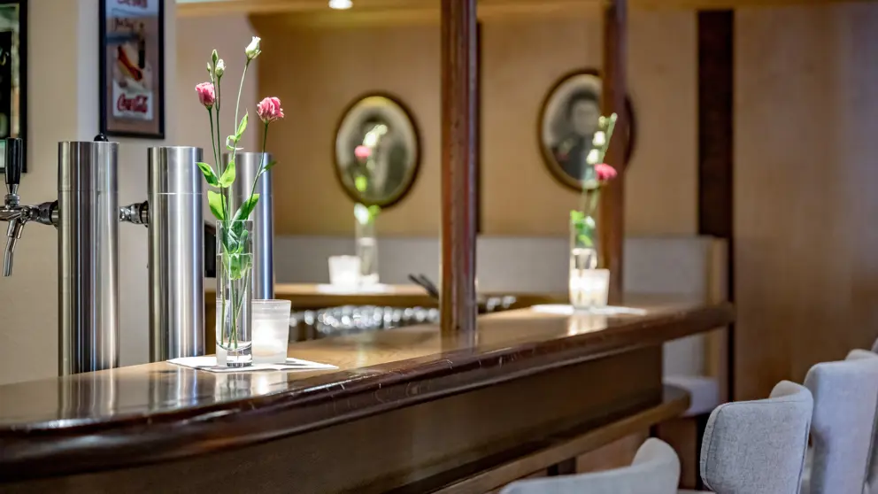 Hotel Solderhof Residenz Tamara Solden Bar Area (8) [5]