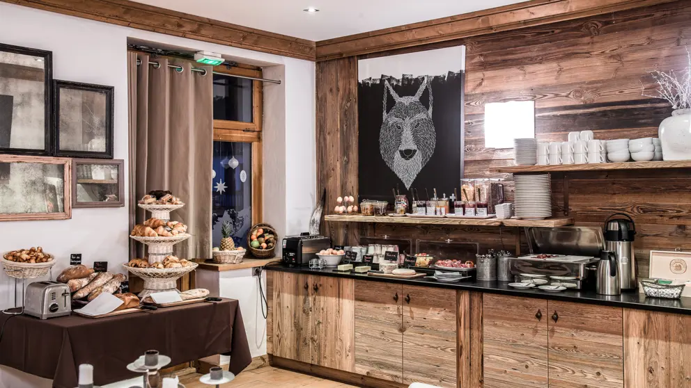 Hotel Christiania La Clusaz Breakfast Buffet [5]